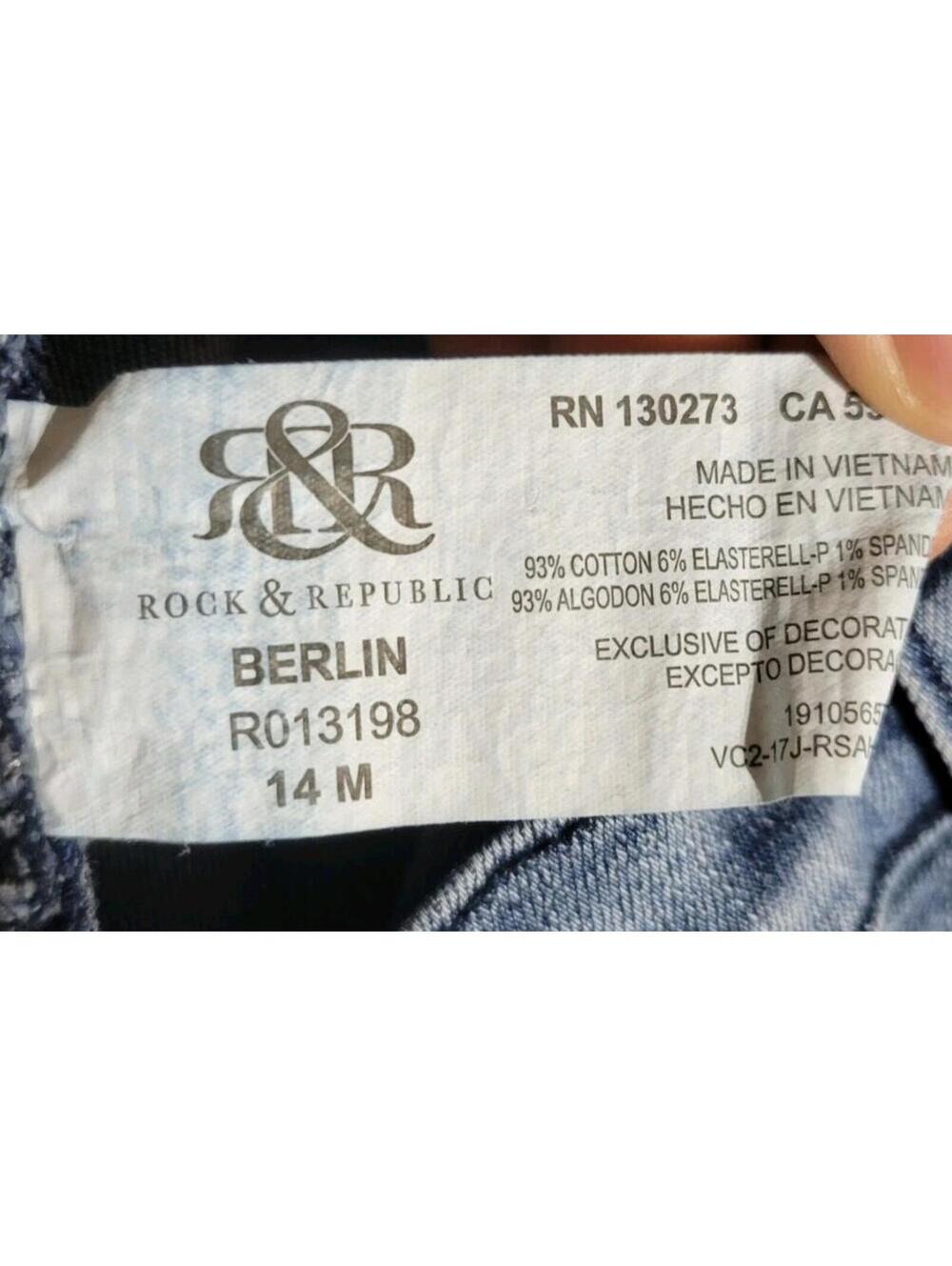 Rock & Republic jeans Women's size 14M Blue Denim Berlin Straight Stretch - Picture 4 of 9